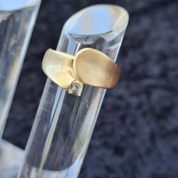 Ring vergoldet mit Kristall