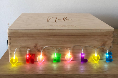 Buchstabe "A" für Lichterkette