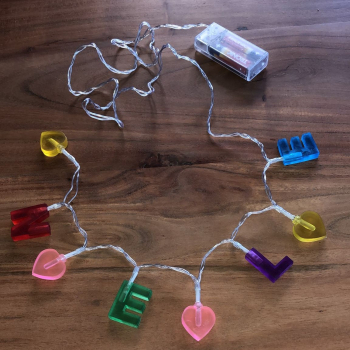 Buchstabe "A" für Lichterkette