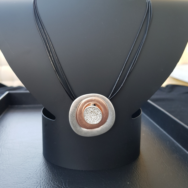 Collier matt mit Glitzer