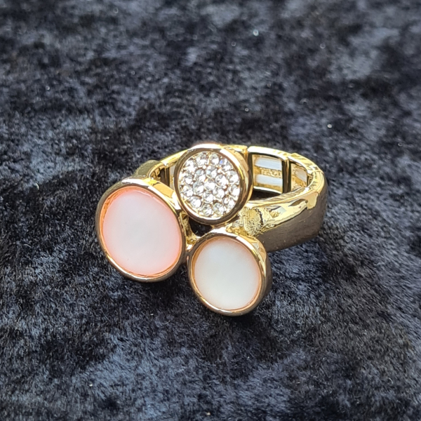 Ring, vergoldet, mit Katzenaugen und Kristallen