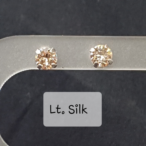 Ohrstecker - Light Silk - 6 mm