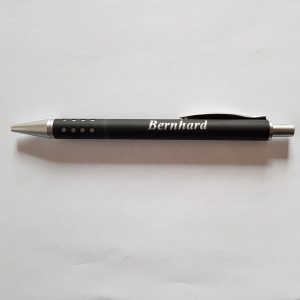 Bernhard - schwarz