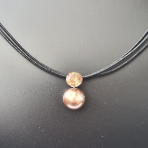 Mesh Collier mit Perle und Kristall